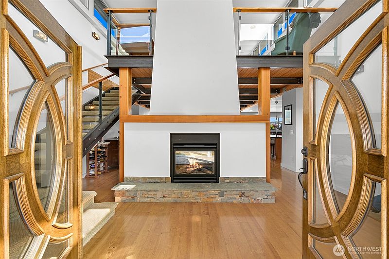 3rd image of 5493 Salish Road
