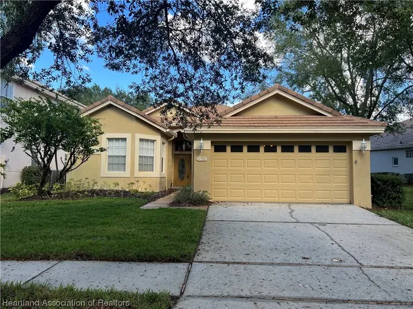 17707 Nathans Dr, Tampa, FL 33647