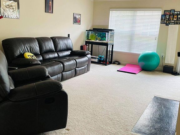 3rd image of 2221 Astoria Cir #104