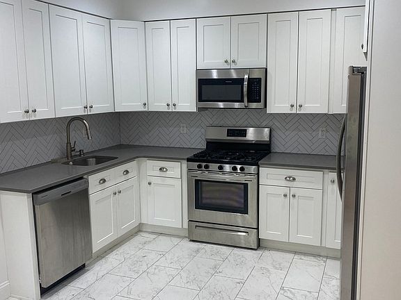 3rd image of 23-62 37th St #1