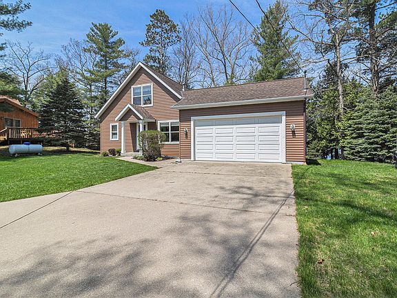 3rd image of 8605 N Homestead Cir