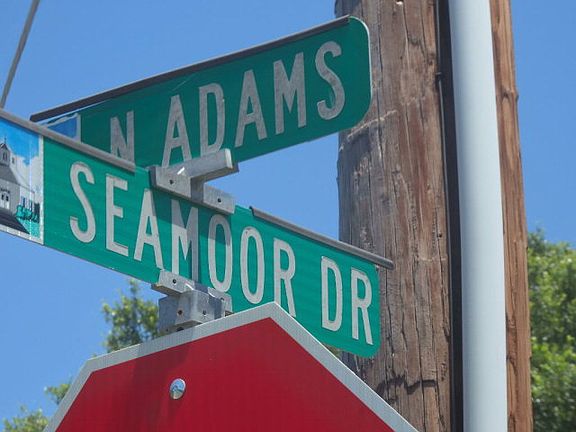 2nd image of 103 Seamoor Dr
