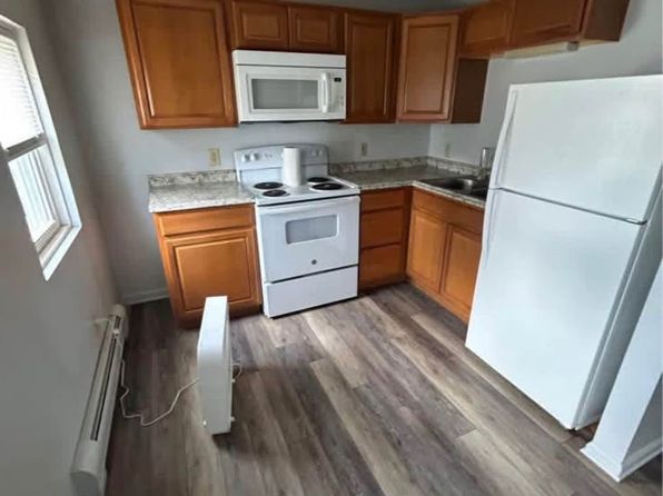 2726 E Brutus St #3