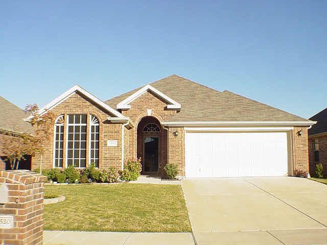 1st image of 10520 Jaybird Dr