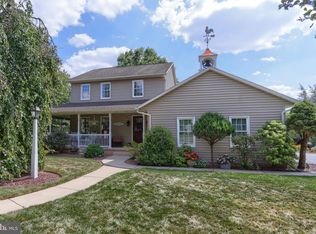 200 Clover Ln, Palmyra, PA 17078