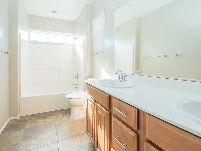 9333 Flowering Tulip Ave — Photo 13