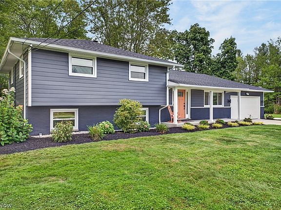 2nd image of 35755 Solon Rd