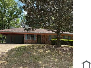633 Upper Darby Rd, Jackson, MS 39212