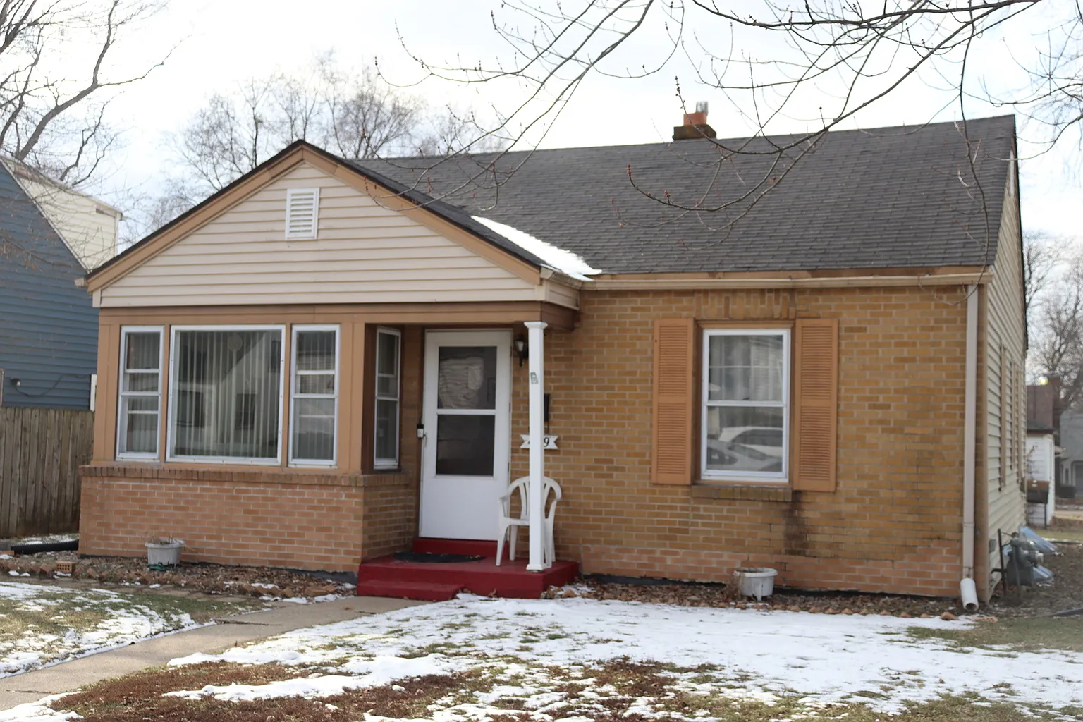 459 S Nelson Ave photo 1