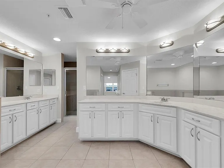 7069 Key Haven Rd #302 — Photo 25