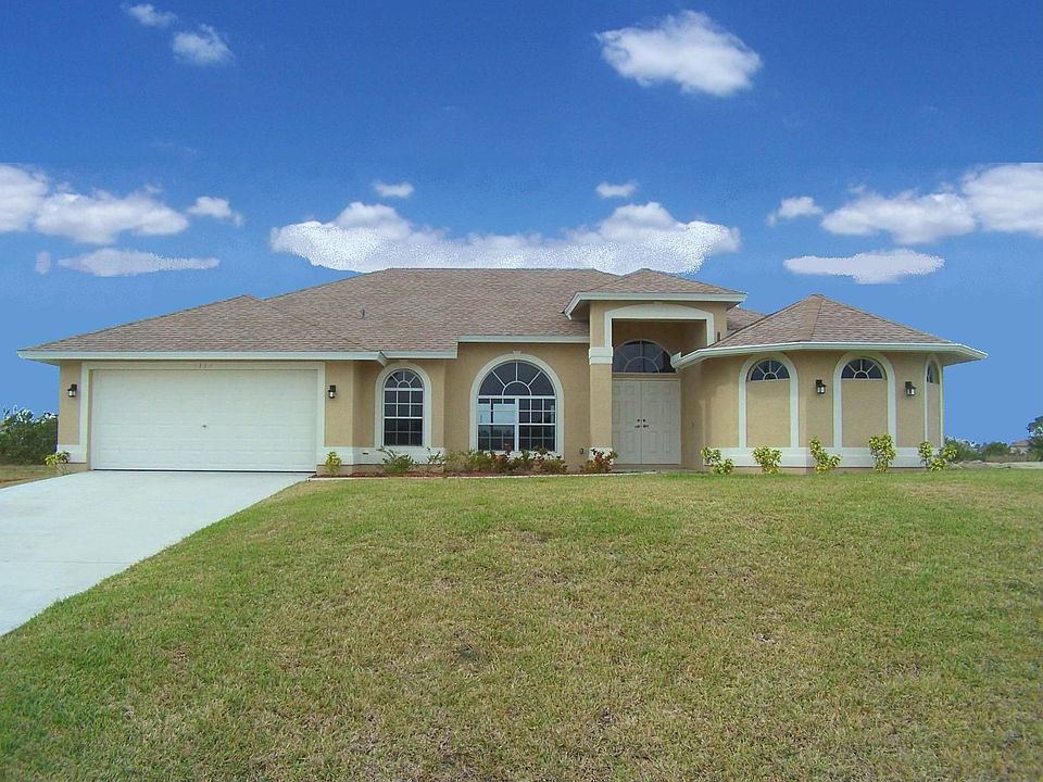 1st image of 4134 NE 9th Pl