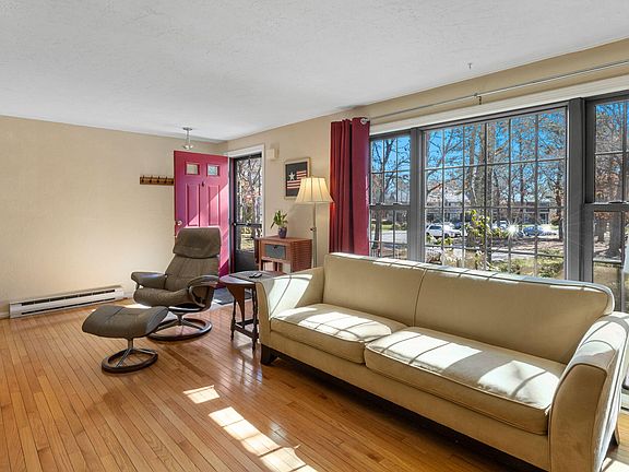 4th image of 195 Falmouth Road APT 12E