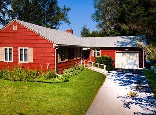 15 Mayfield Rd, Auburn, ME 04210