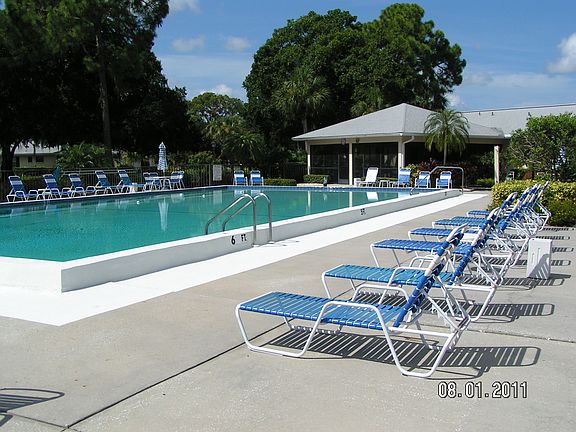 Condo pool