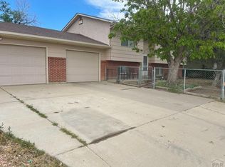 2641 E 13th St, Pueblo, CO 81001