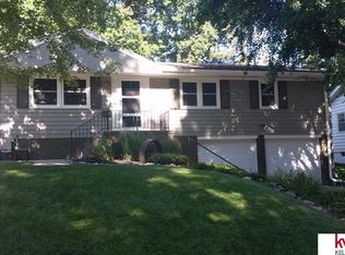 3326 S 91st St, Omaha, NE 68124