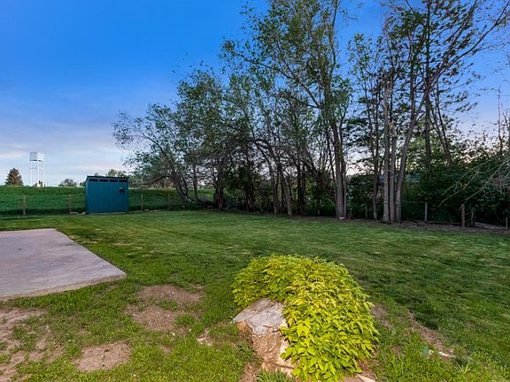 2nd image of 317 Irish Dr