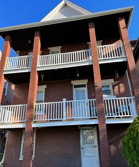 831 Beaver Rd — Photo 3