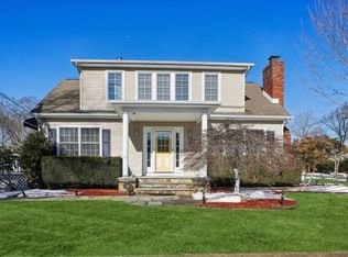 62 Burnham Rd, Morris Plains, NJ 07950