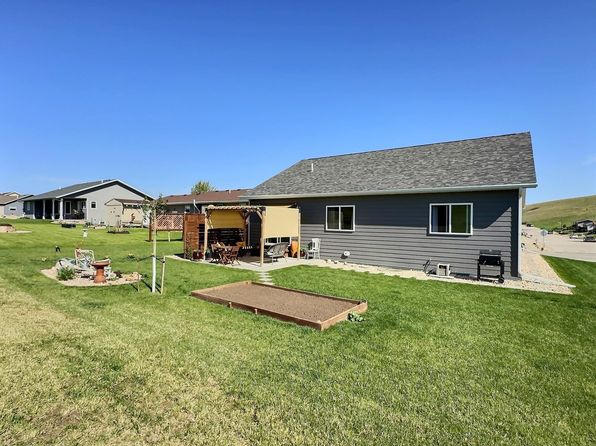 3511 Roughlock Ln, Spearfish, SD 57783