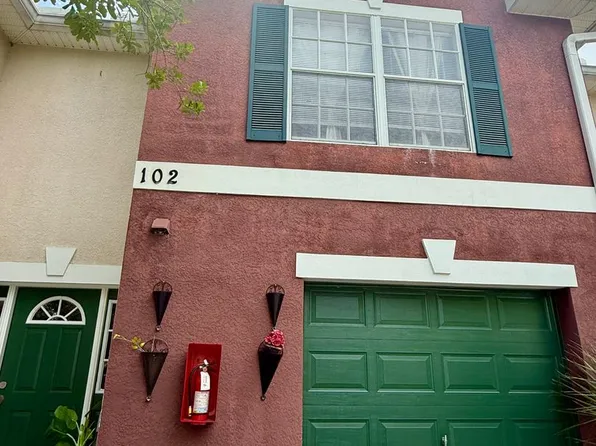 102 N Lady Mary Dr, Clearwater, FL 33755