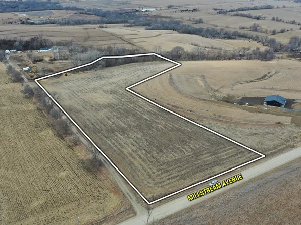 2743 Millstream Ave, Peru, IA 50222