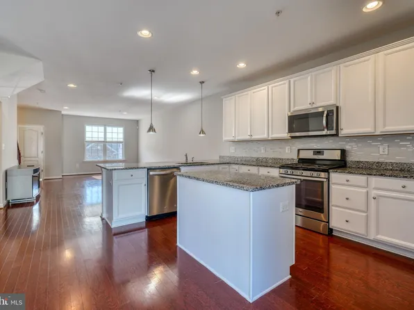 985 Morgan Run Rd, Baltimore, MD 21220
