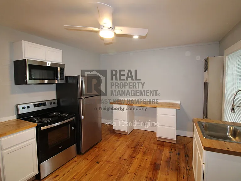 3 Baker St #4 — Photo 1