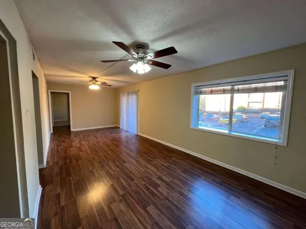 250 Little St APT B105, Athens, GA 30605