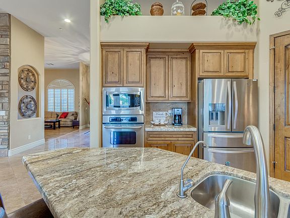 5th image of 8020 W Camino De Oro