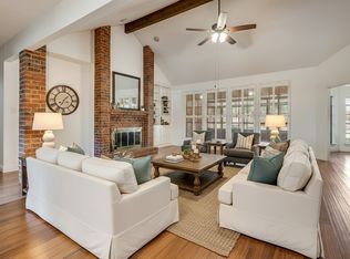 737 Newport Rd, Fort Worth, TX 76120