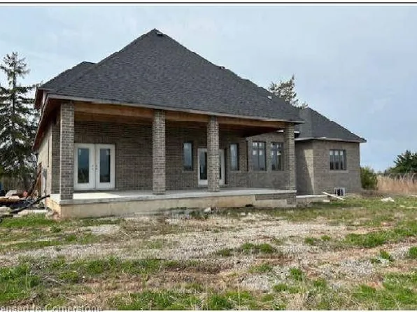 6266 Chippewa Rd E, Mount Hope, ON L0R 1W0