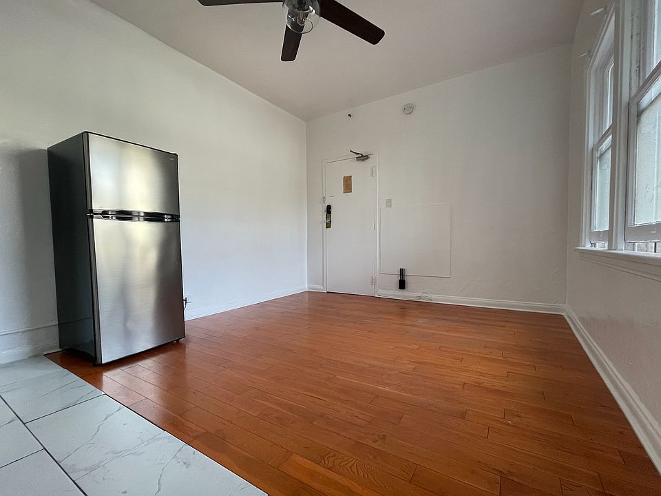 1st image of 1617 N Normandie Ave #208