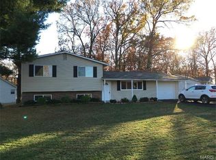 1 W Crestview Dr, O Fallon, MO 63366