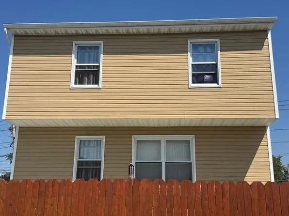 36 Abbey Court image 3 of 18