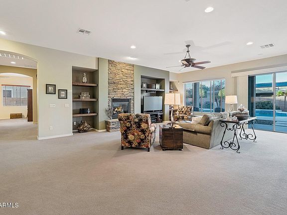 5th image of 2472 E PRESCOTT Place