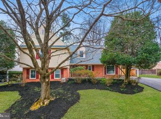 1392 Kersey Ln, Rockville, MD 20854