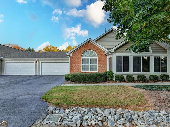 3rd image of 3005 Orchard Ridge Cir