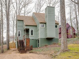 1616 Colehollow Dr, Midlothian, VA 23113