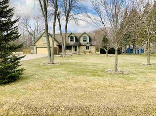 6453 Johnson Rd, Flushing, MI 48433