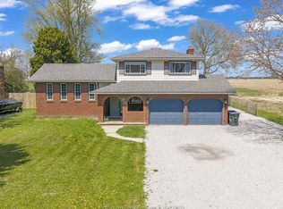 40 Woodside Ave, Amherstburg, ON N0R 1G0