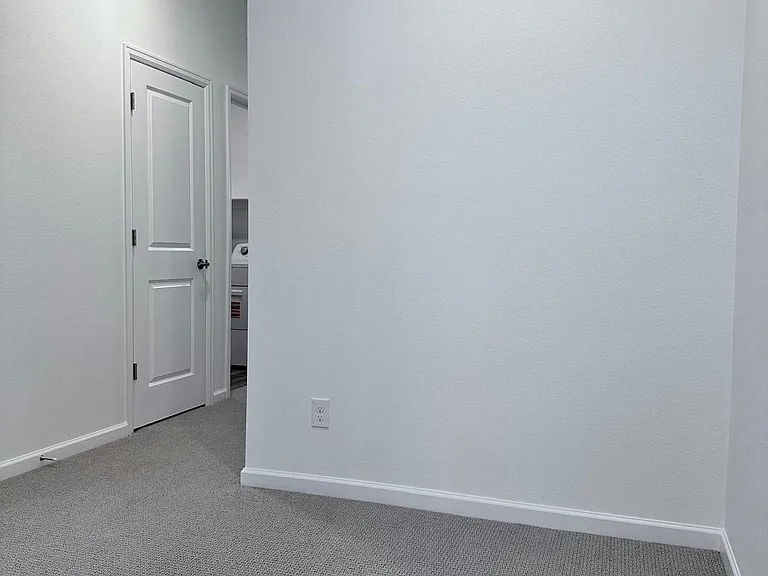 6857 Huddersfield Ln — Photo 20