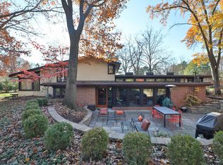 544 White Oak Pl, Worthington, OH 43085