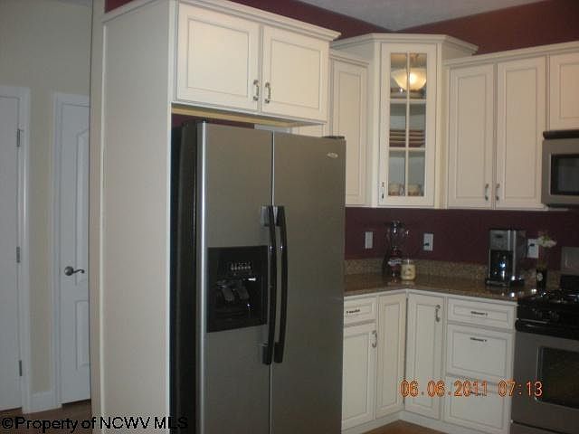 2nd image of 655 George St