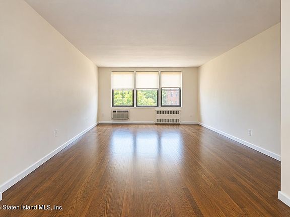 3rd image of 100 Colfax Ave APT 4B