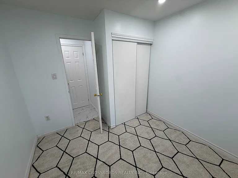 1547 Hummingbird Ct — Photo 19