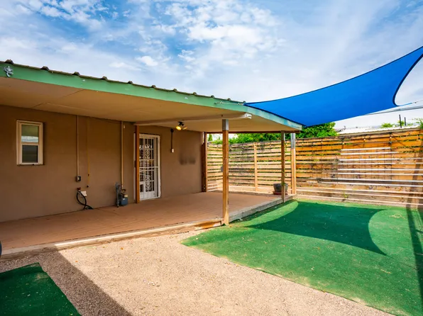 2824 Bel Air Dr NE, Albuquerque, NM 87110