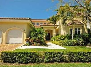 710 Curtiswood Dr, Key Biscayne, FL 33149