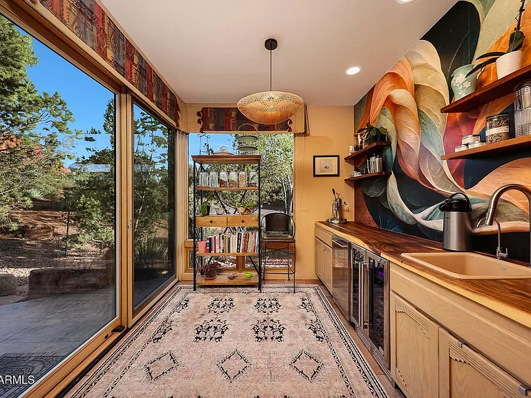 100 Penelope Way — Photo 10