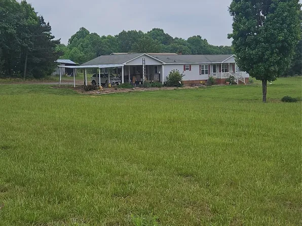32049 Kendalls Church Rd, New London, NC 28127